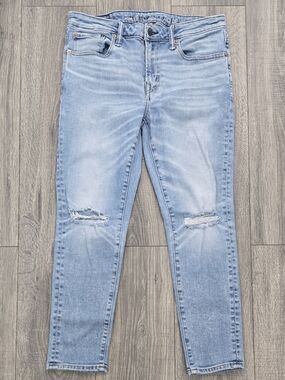 American Eagle Women’s Distressed Skinny Jeans Light Wash W32 #559